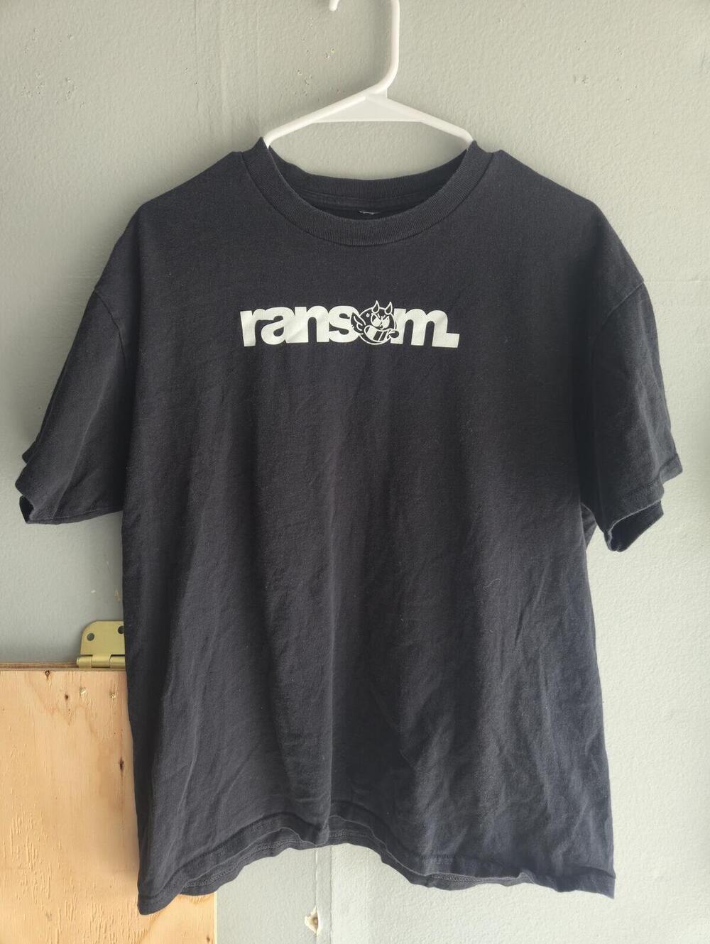 Ransom Black Graphic Logo T-Shirt Large